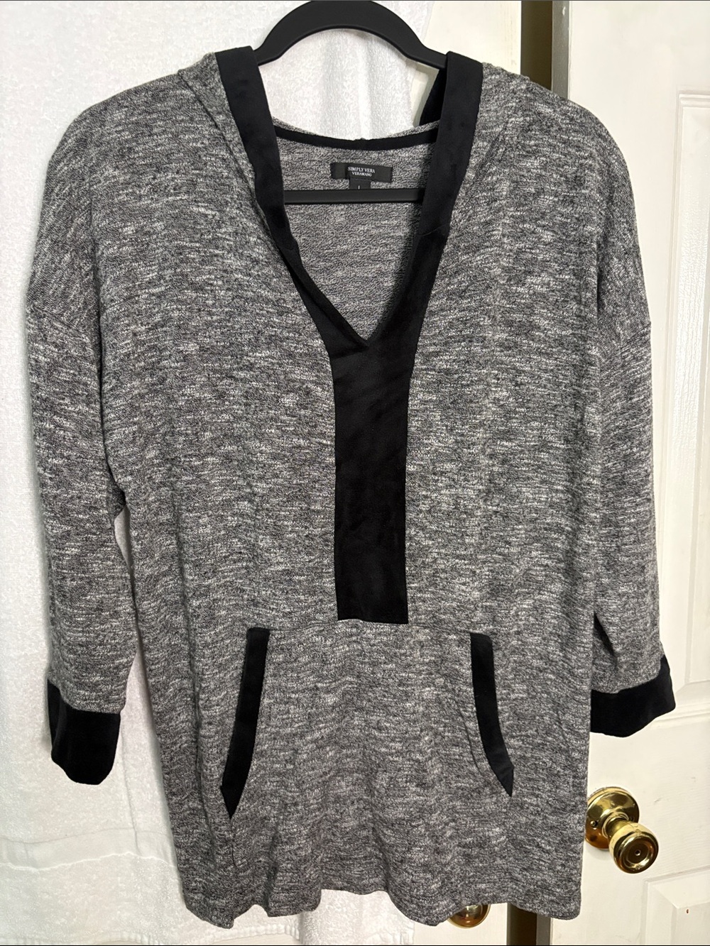 Simply Vera Vera Wang Gray Knit Hooded Tunic with Black Trim
